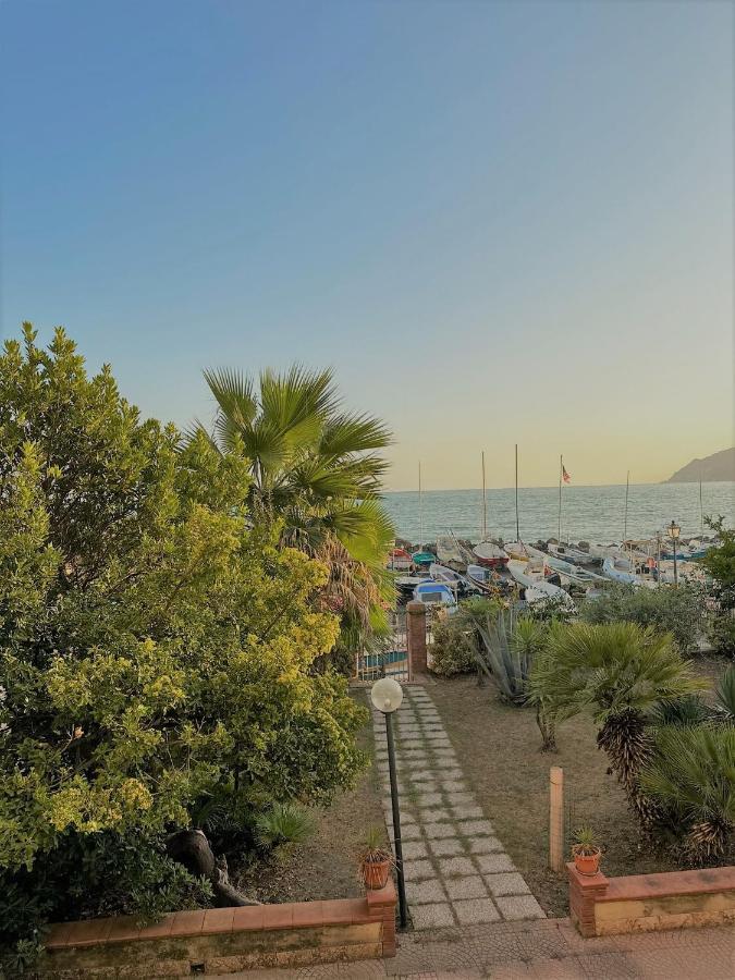 Il Viandante Sul Mare Apartment Salerno Exterior photo